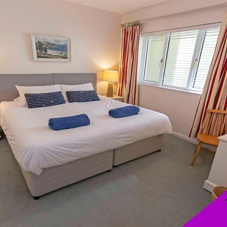 Clifton Court Apt 16 With Indoor Heated Pool & Sea Views Croyde Exterior foto